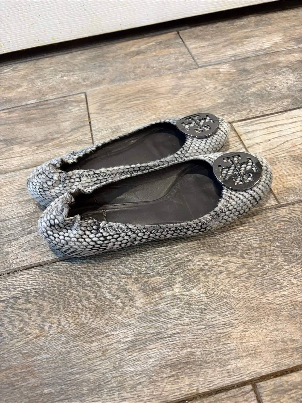 Tory Burch Gray Braided Reva Logo Ballet Flats size 8.5